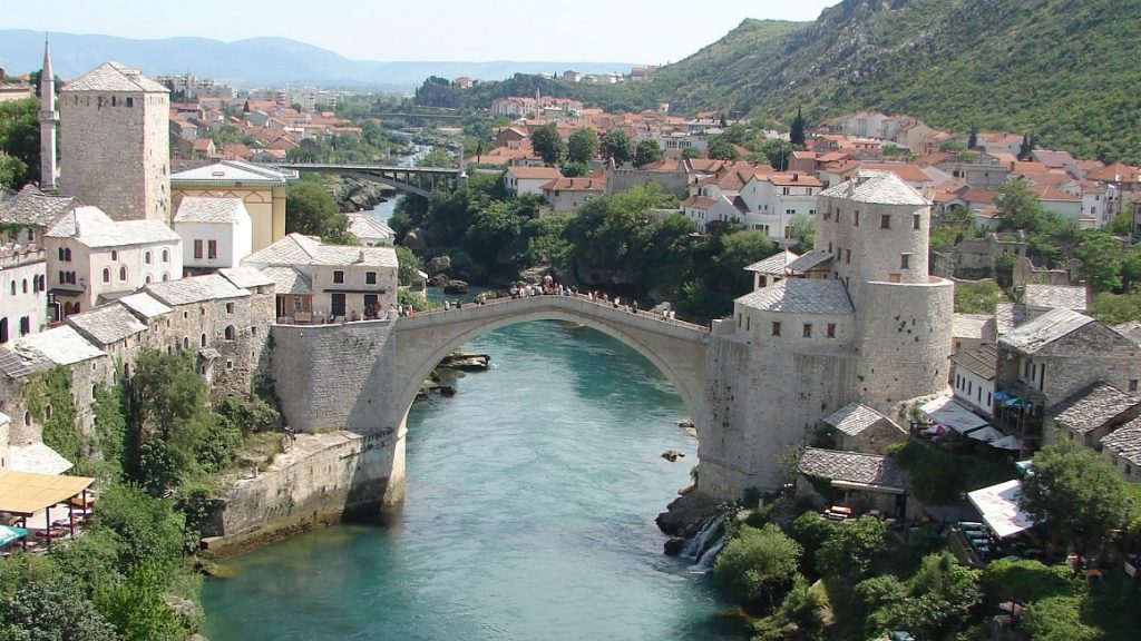 Mostar Köprüsü